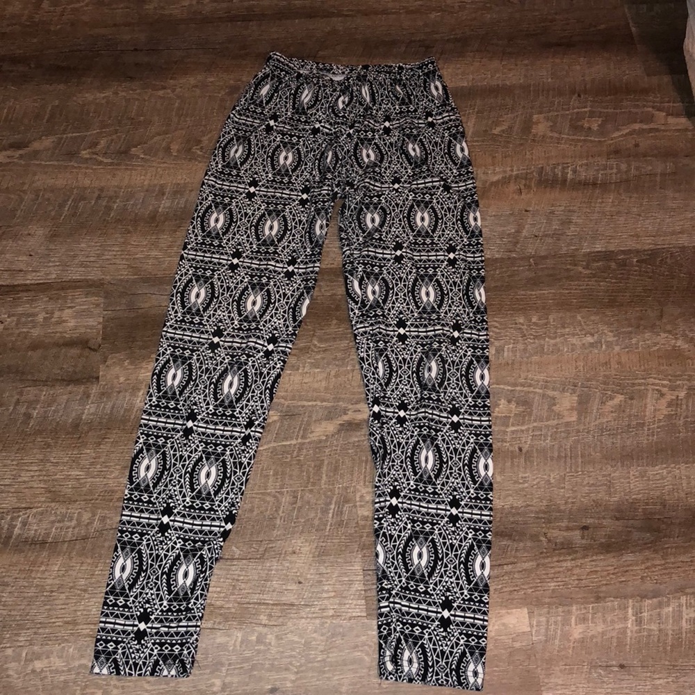 Pattern leggings